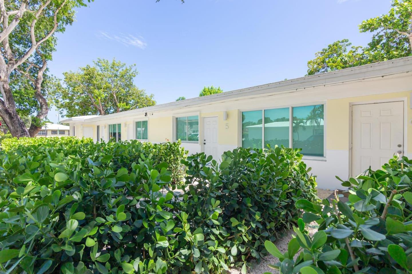 Newly Renovated Stylish Studio In El Portal #2 Miami Exterior foto