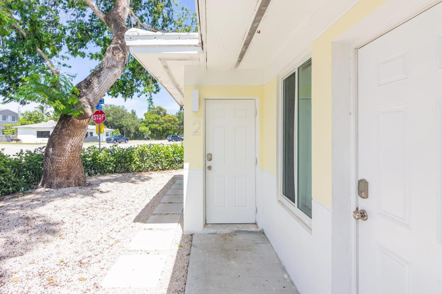 Newly Renovated Stylish Studio In El Portal #2 Miami Exterior foto